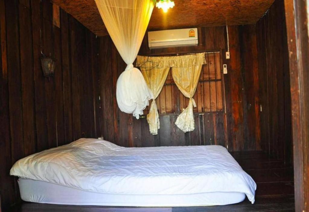 Oyo 1155 Bikers House And Enduro Tours Chiang Mai Hotell Eksteriør bilde