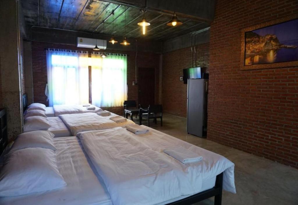 Oyo 1155 Bikers House And Enduro Tours Chiang Mai Hotell Eksteriør bilde