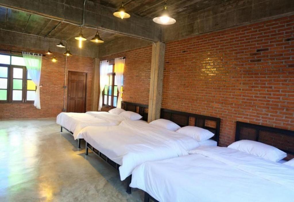 Oyo 1155 Bikers House And Enduro Tours Chiang Mai Hotell Eksteriør bilde