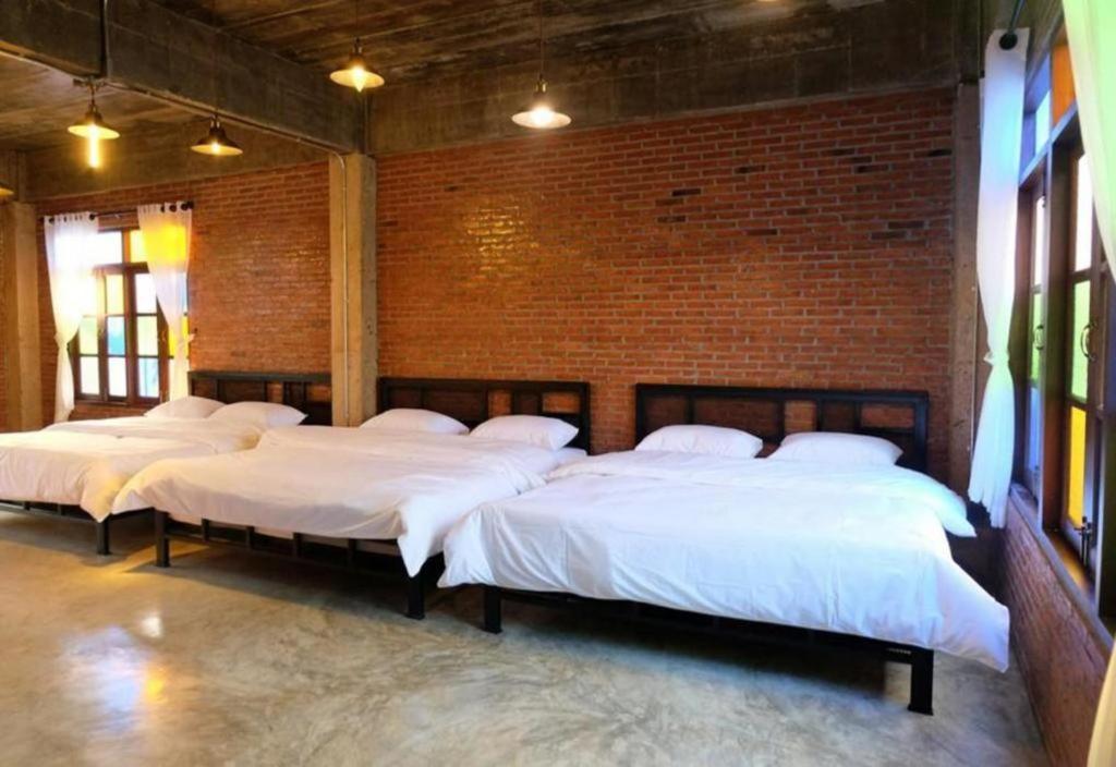 Oyo 1155 Bikers House And Enduro Tours Chiang Mai Hotell Eksteriør bilde