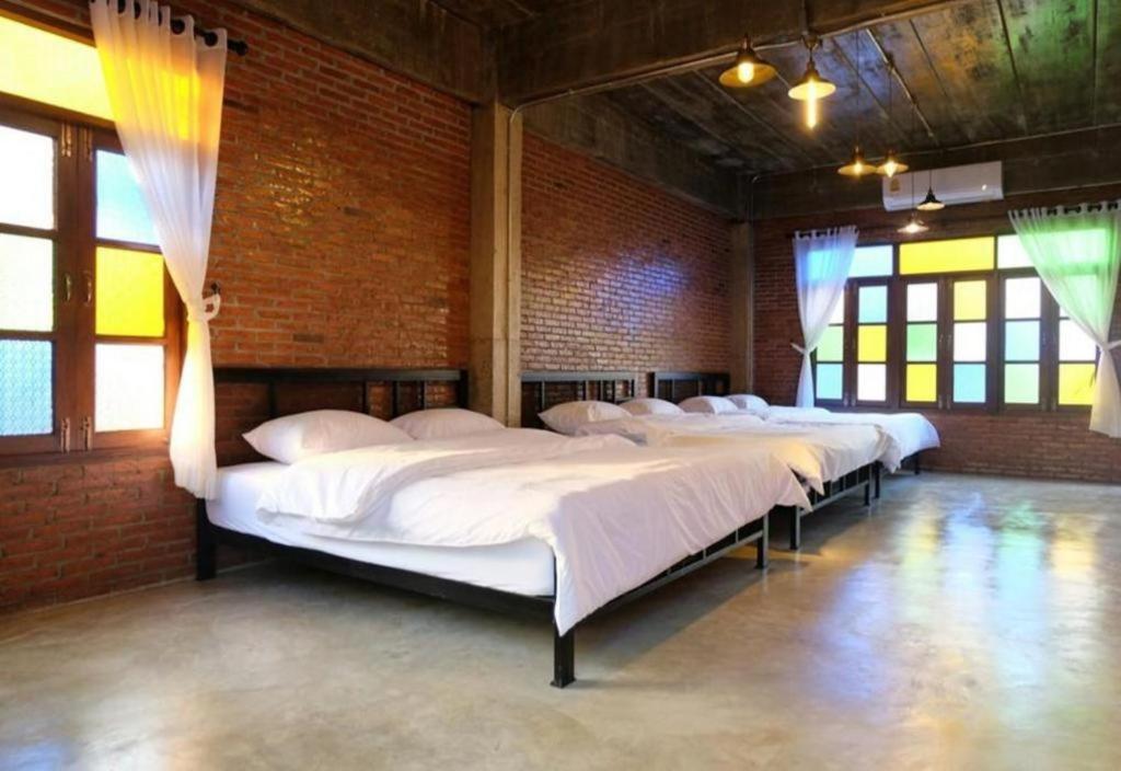 Oyo 1155 Bikers House And Enduro Tours Chiang Mai Hotell Eksteriør bilde